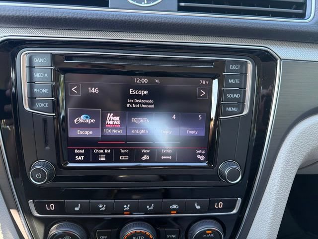Used 2017 Volkswagen Passat 1.8T R-Line w/ R-Line Lighting Package FWD image 14