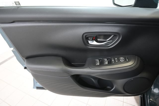 Used 2025 Honda HR-V EX-L image 19