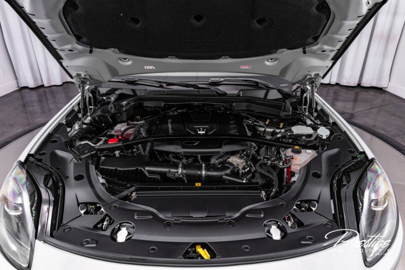 Used 2023 Maserati Grecale Modena image 6