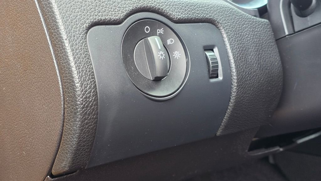 Used 2013 Ford Mustang Boss 302 w/ Boss 302 Accessory Pkg RWD image 61