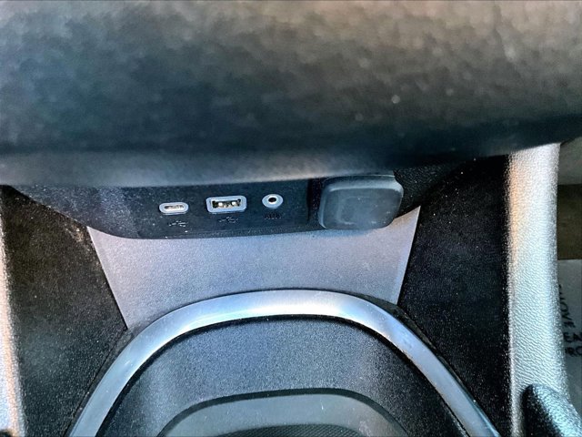 Used 2019 Chevrolet Malibu LT image 25