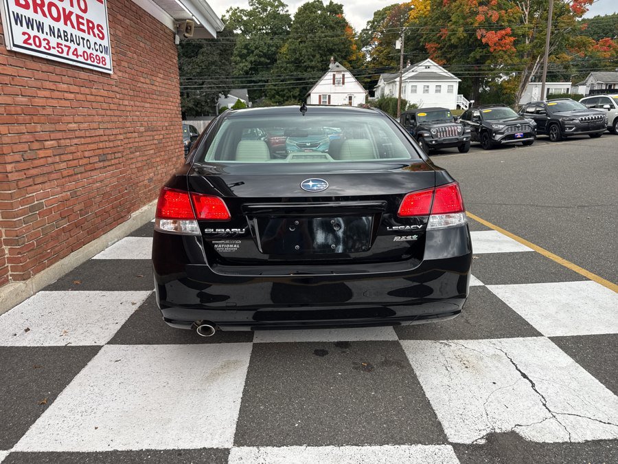 Used 2013 Subaru Legacy 2.5i Limited AWD/4WD image 9