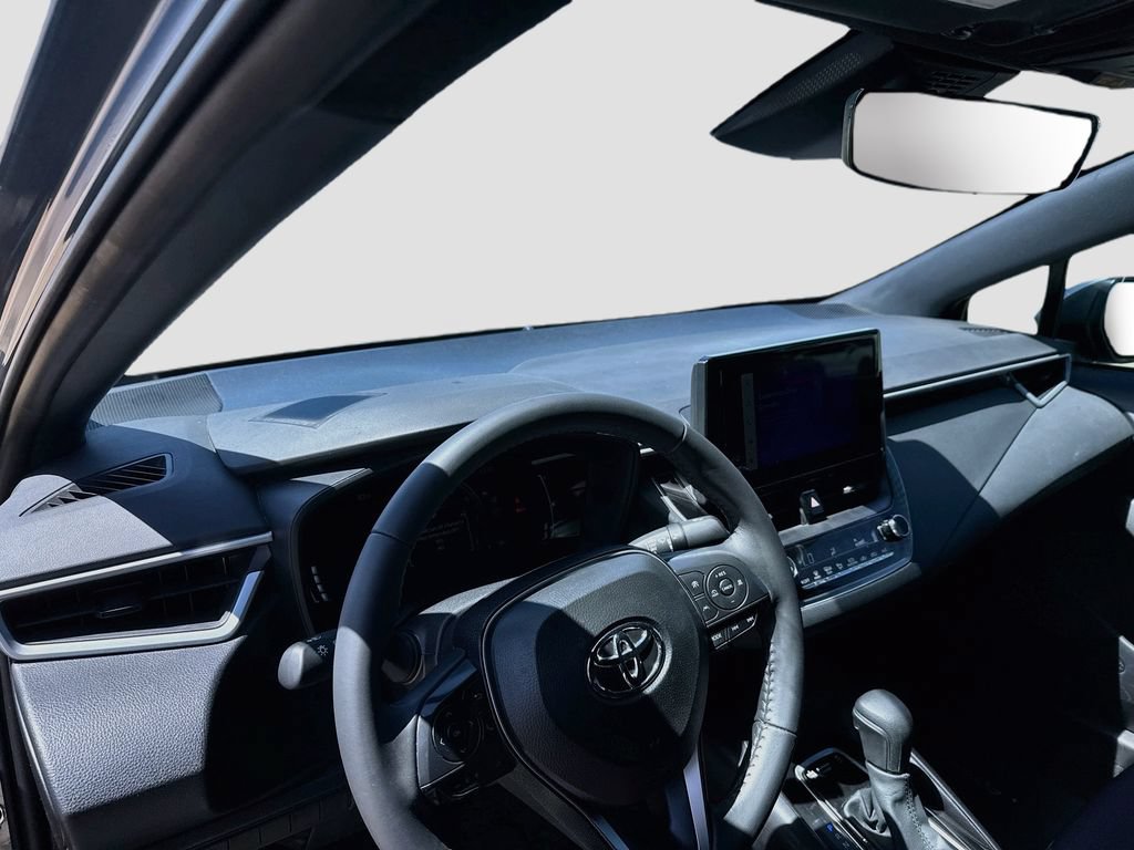 Used 2026 Toyota Corolla SE FWD image 11