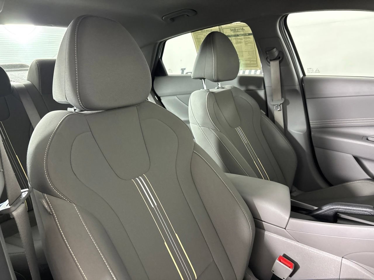 Used 2026 Hyundai Elantra Sport FWD image 30