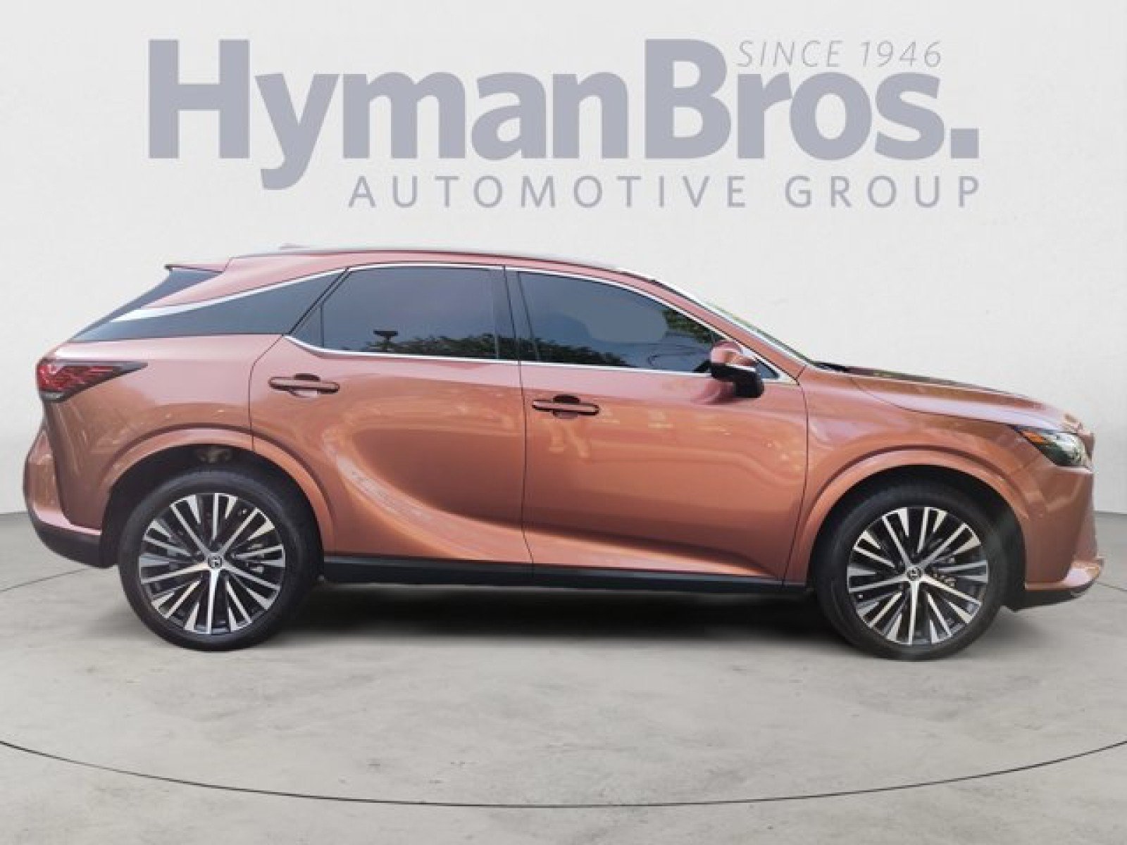 Used 2024 Lexus RX 350 Premium Plus w/ Convenience Package FWD image 2