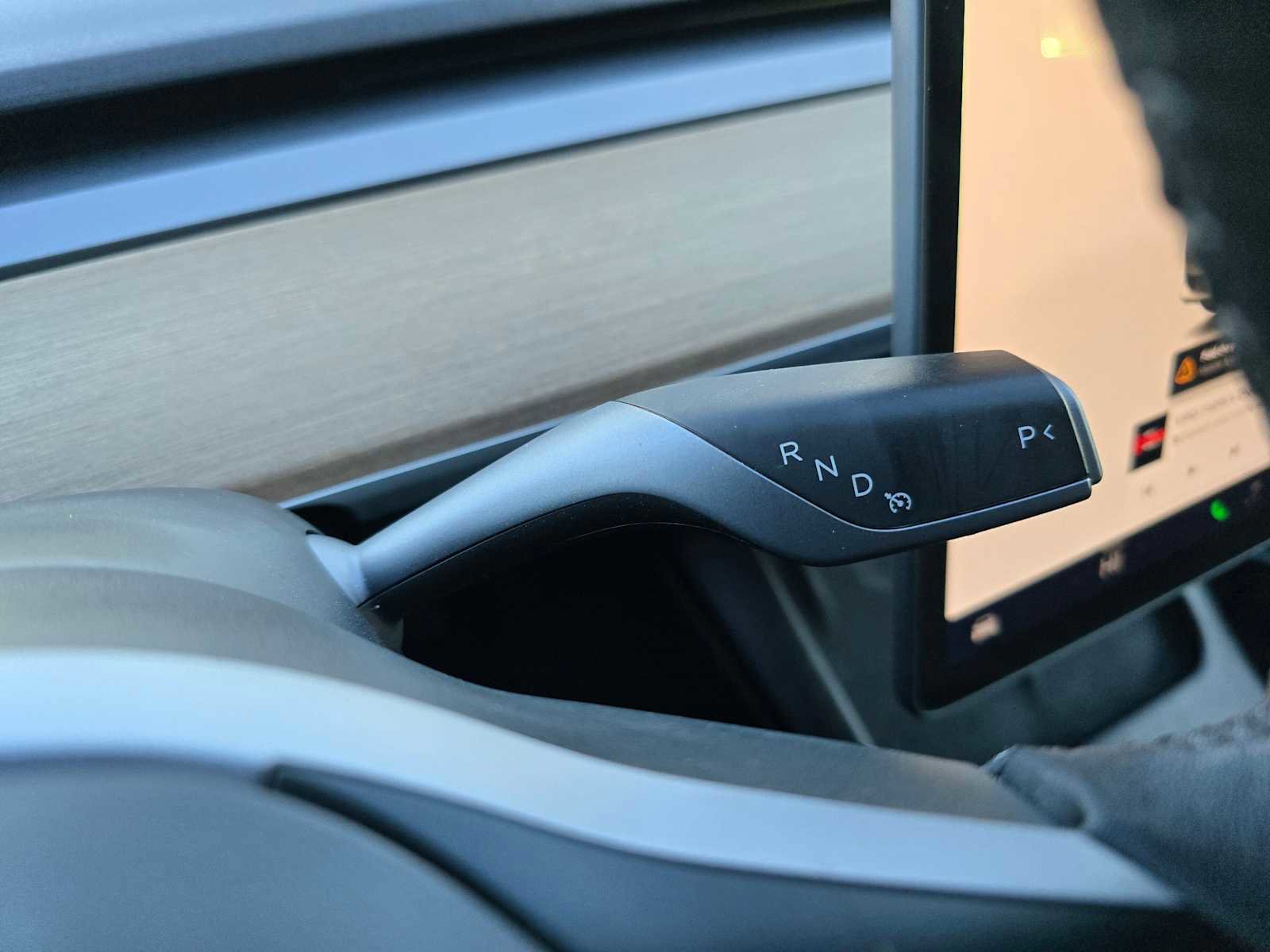 Used 2023 Tesla Model 3 Standard Range image 32