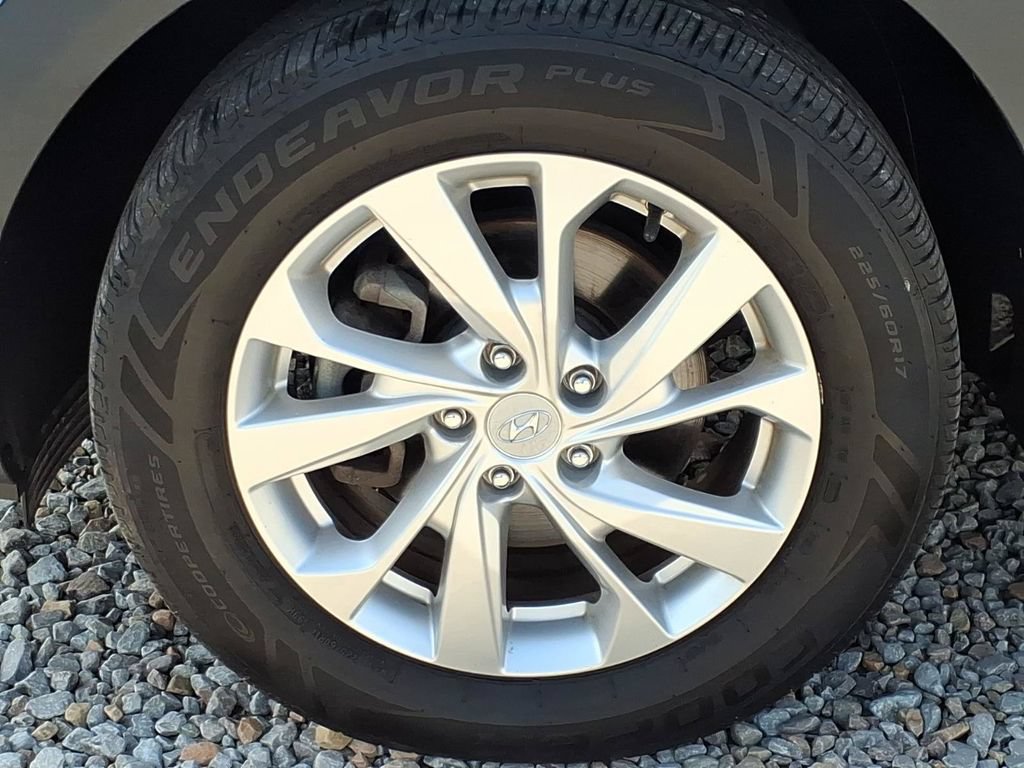 Used 2019 Hyundai Tucson Value AWD/4WD image 9