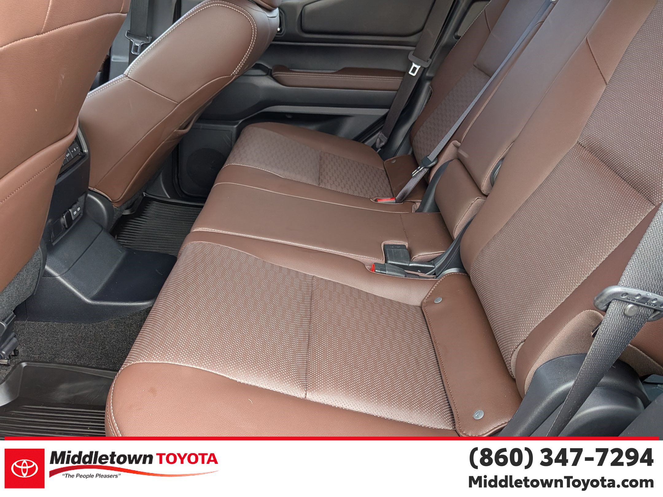 Used 2025 Toyota Land Cruiser w/ Premium Package AWD/4WD image 35
