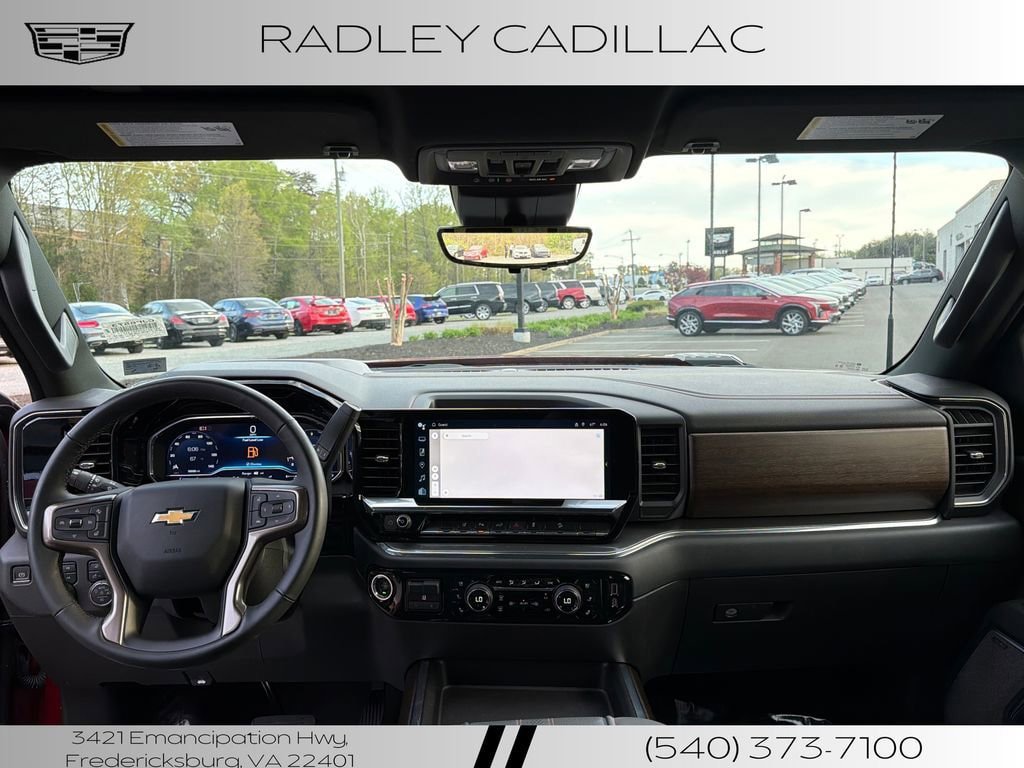 Used 2024 Chevrolet Silverado 2500 High Country w/ High Country Premium Package AWD/4WD image 12