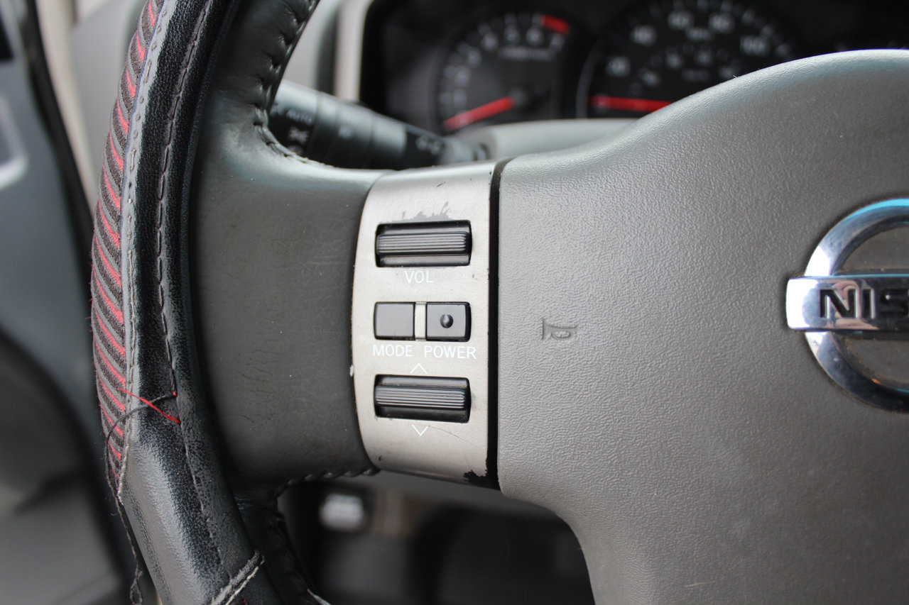 Used 2006 Nissan Titan LE w/ (R02) LE Off-Road Pkg image 55