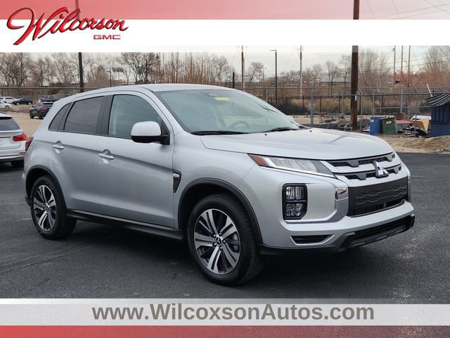 Used 2025 Mitsubishi Outlander Sport AWD image 1