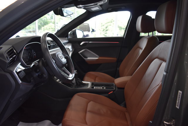 Used 2024 Audi Q3 2.0T Premium Plus w/ Premium Plus Package AWD/4WD image 10