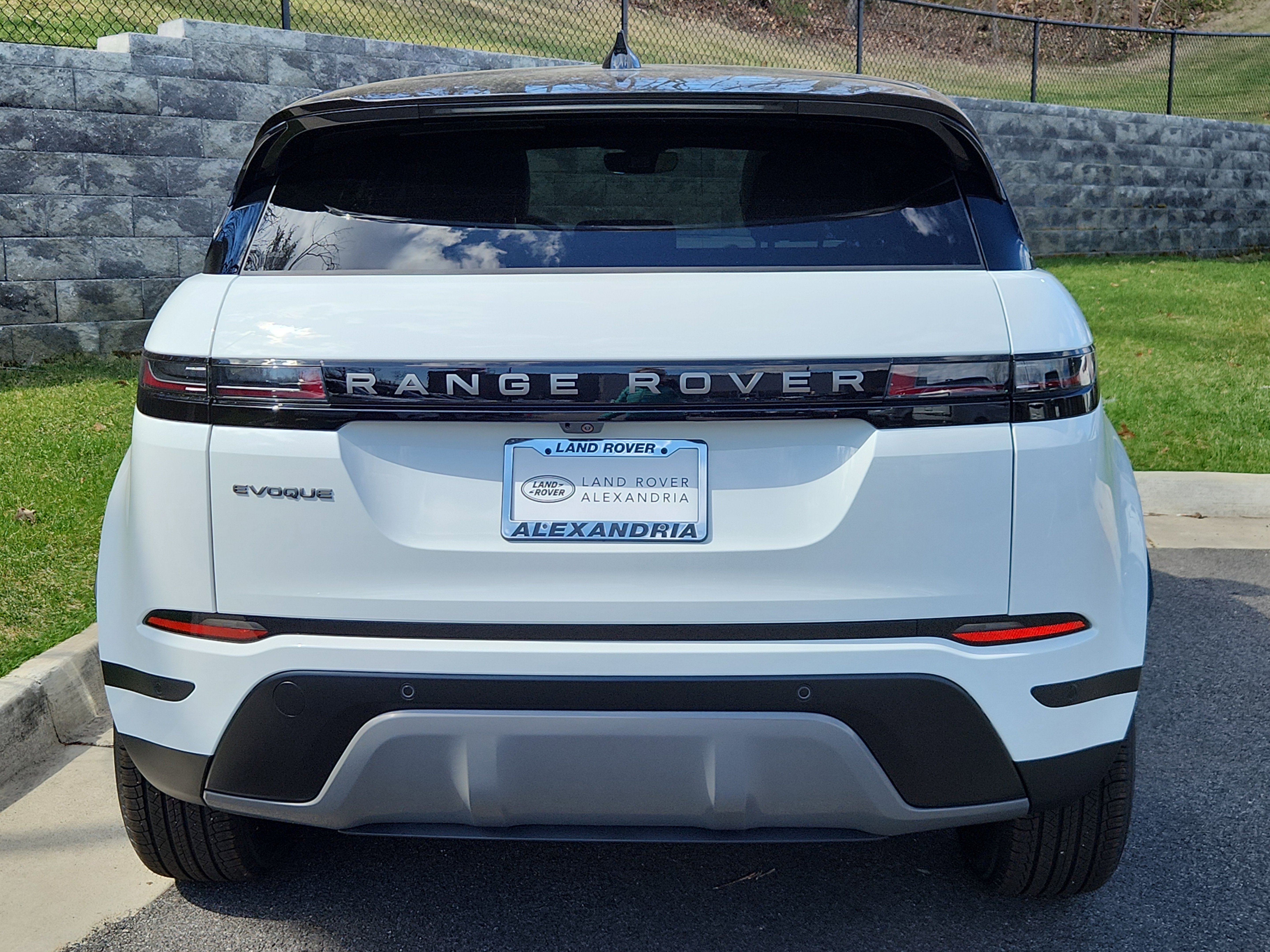 Certified 2026 Land Rover Range Rover Evoque S image 7