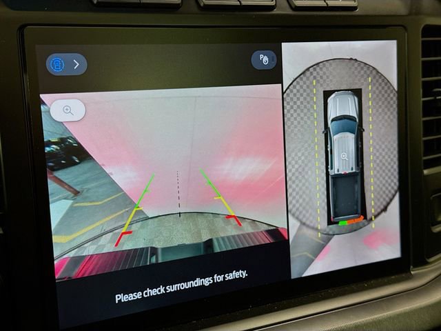 Used 2024 Ford F450 Platinum w/ FX4 Off-Road Package image 14