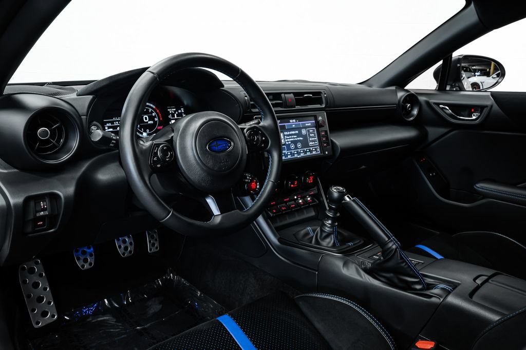 Used 2025 Subaru BRZ tS w/ Popular Package 2 RWD image 21