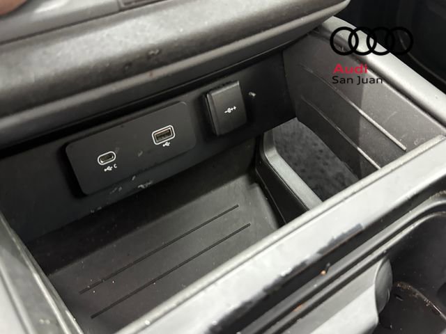 Used 2023 Land Rover Defender 110 X-Dynamic SE image 38