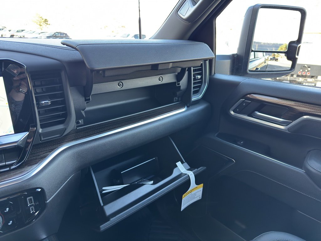 New 2026 Chevrolet Silverado 2500 LT image 25