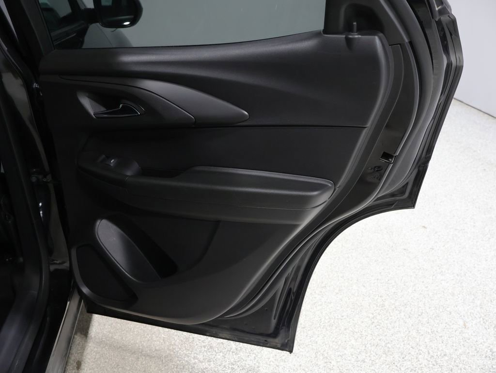 Used 2025 Chevrolet TrailBlazer LT AWD/4WD image 21