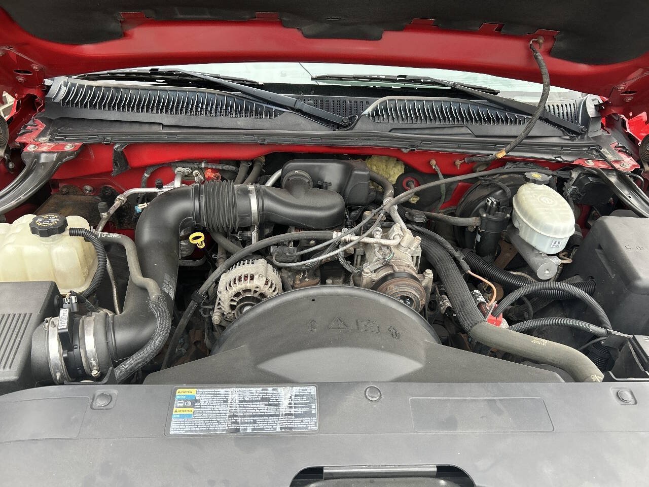 Used 2004 Chevrolet Silverado 1500 W/T RWD image 18