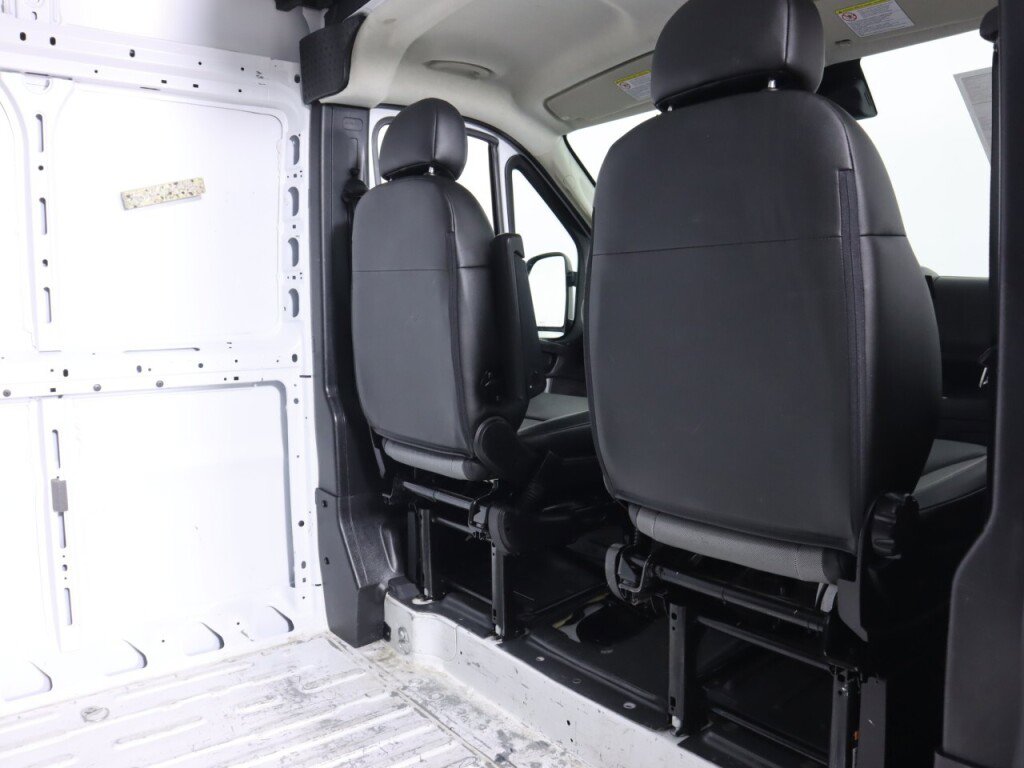 Used 2024 RAM ProMaster 2500 w/ Convenience Group FWD image 34