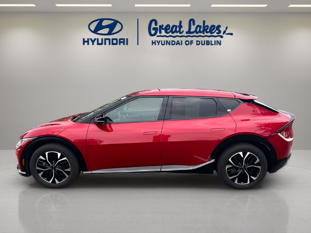 Used 2024 Kia EV6 Wind w/ Wind Technology Package AWD/4WD image 2