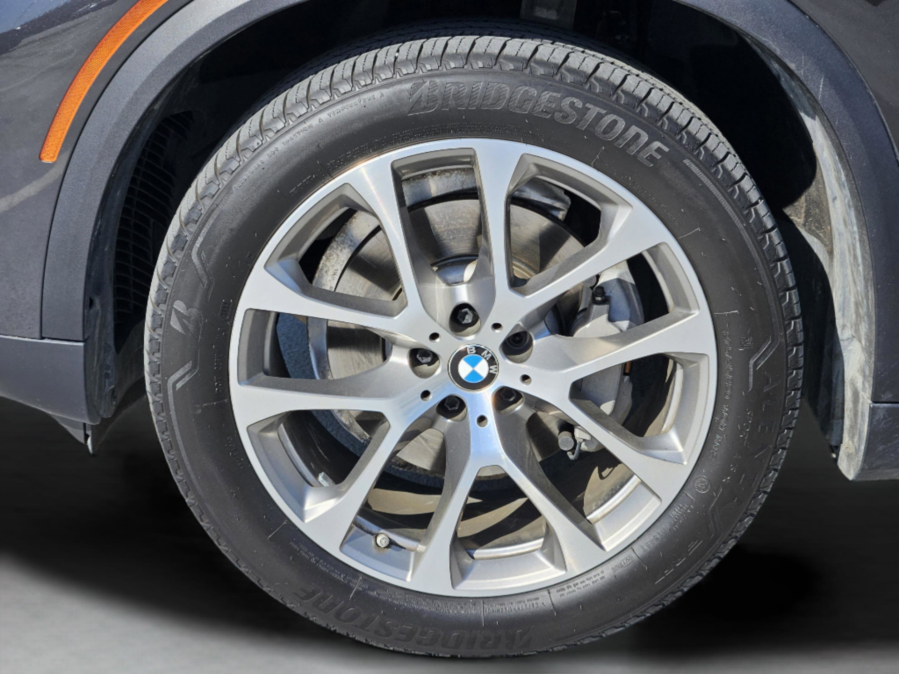 Used 2019 BMW X5 xDrive40i w/ Convenience Package image 13