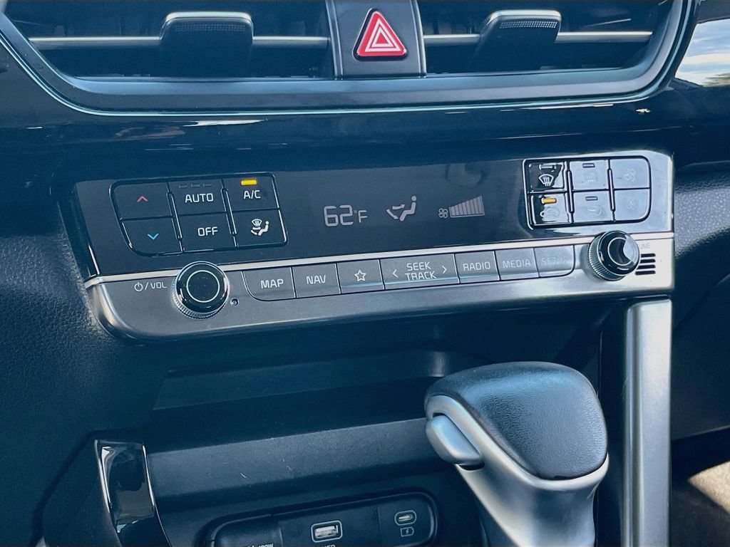 Used 2025 Kia Seltos S FWD image 16