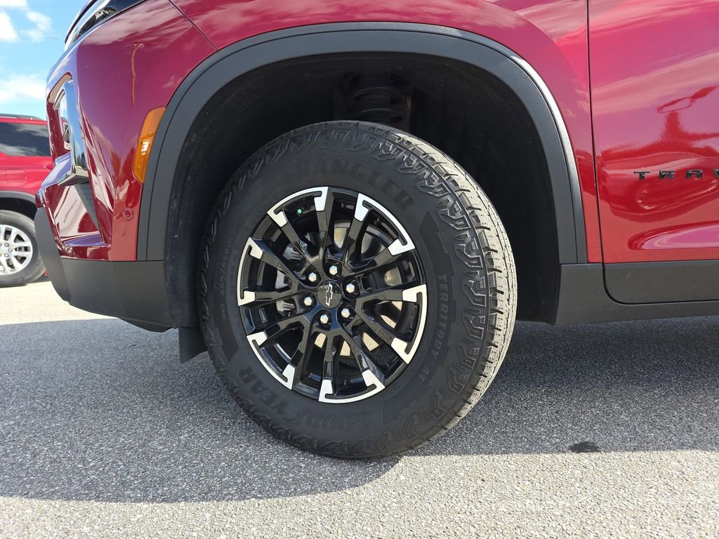 Certified 2024 Chevrolet Traverse Z71 w/ Enhanced Driving Package image 37