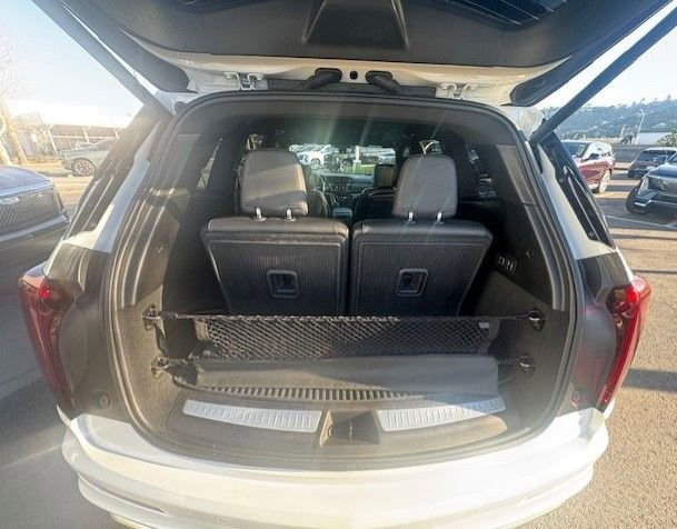 Certified 2023 Cadillac XT6 Premium Luxury w/ Technology Package image 9