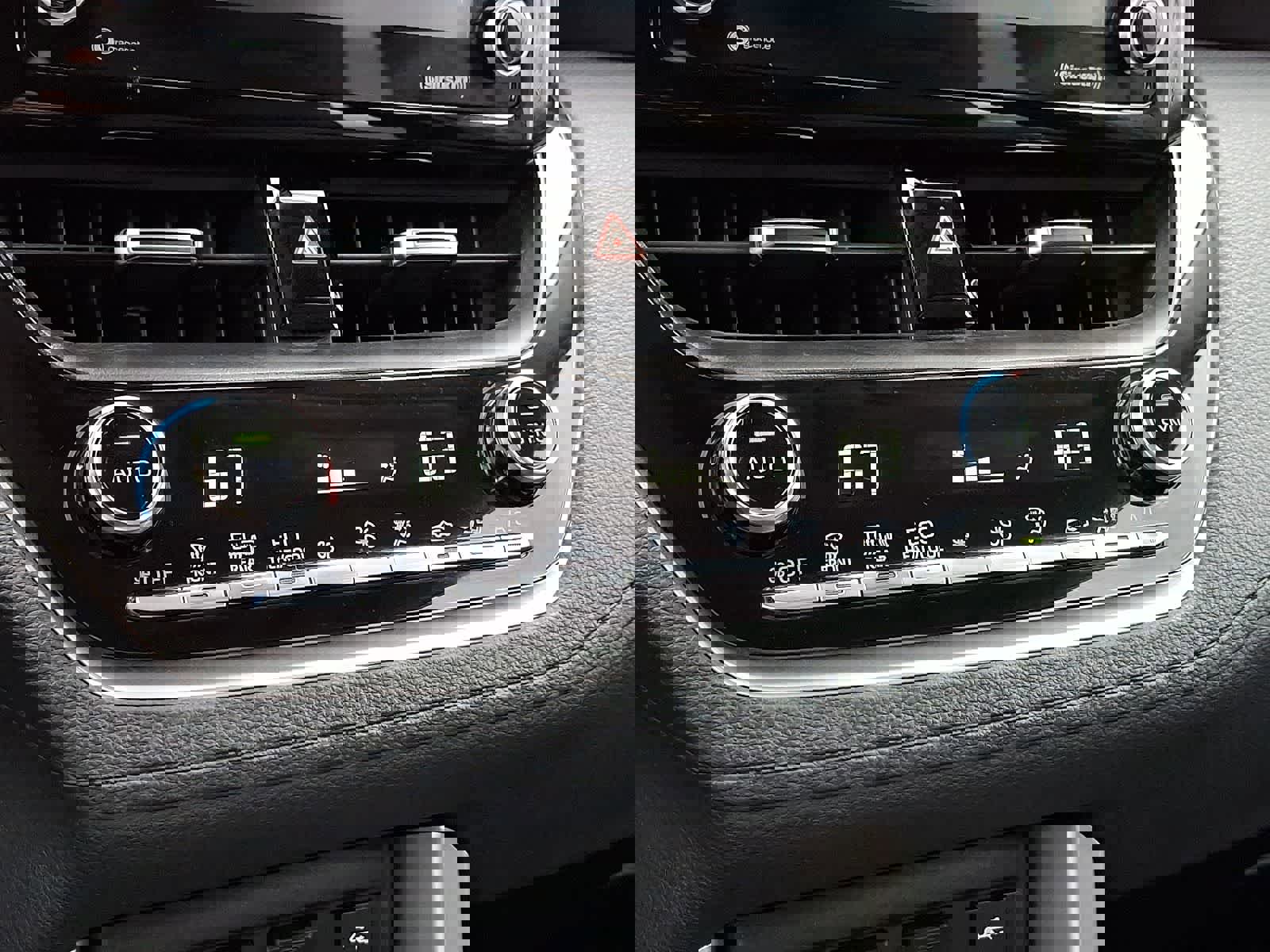 Certified 2022 Toyota Corolla Cross XLE w/ Convenience Package image 19