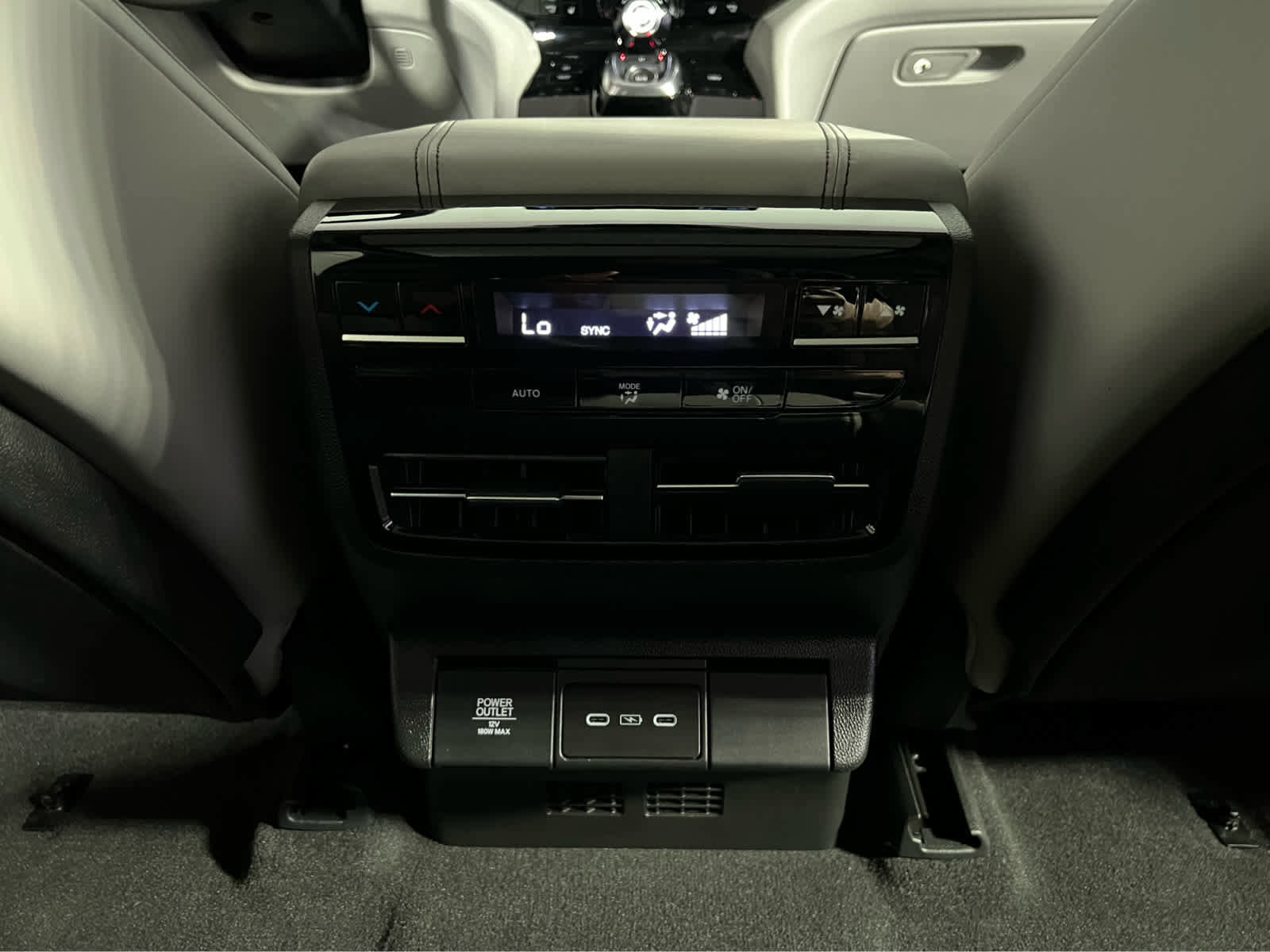 Used 2026 Acura MDX SH-AWD w/ Technology Package image 11
