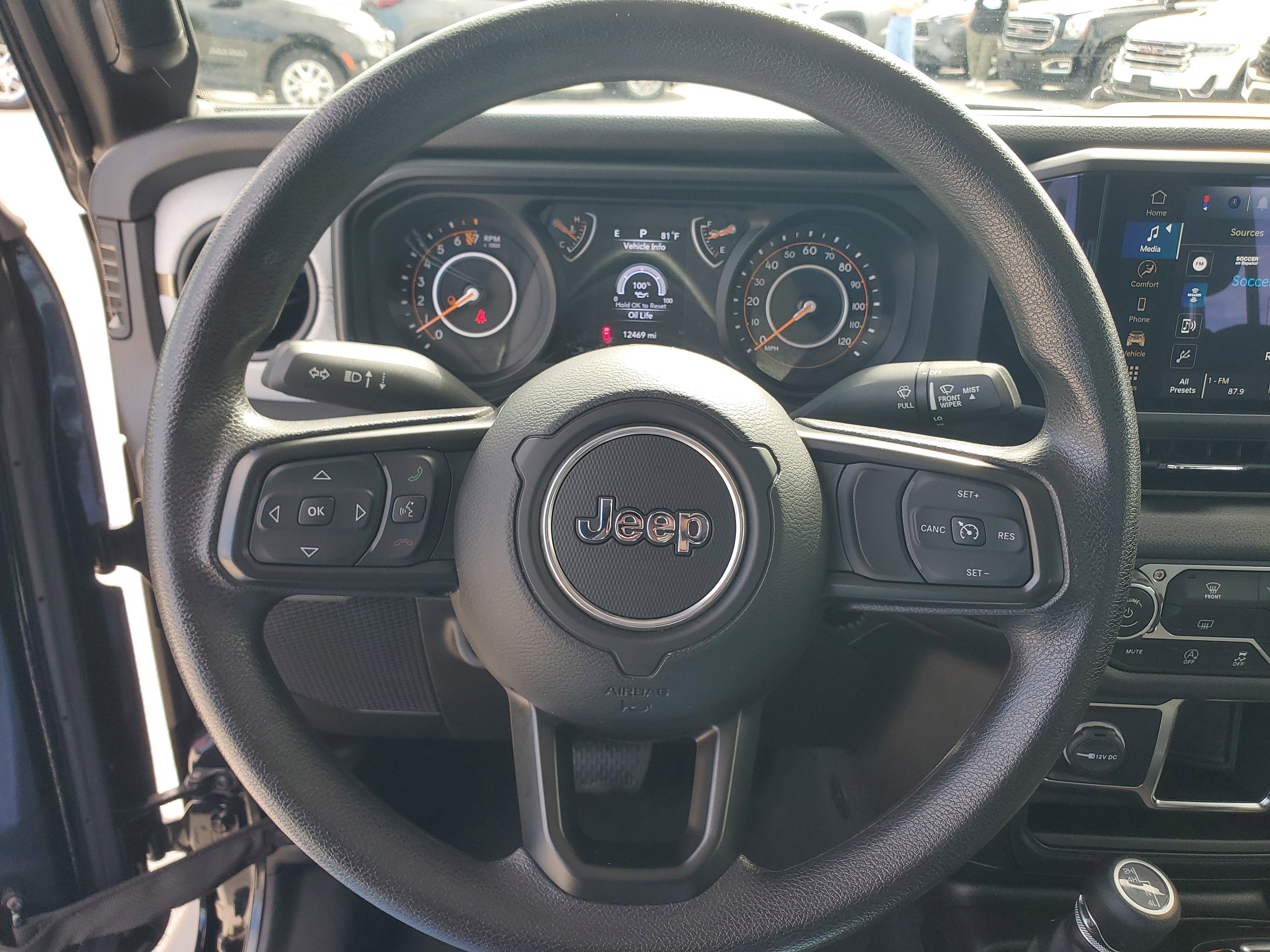Used 2024 Jeep Gladiator Sport image 19
