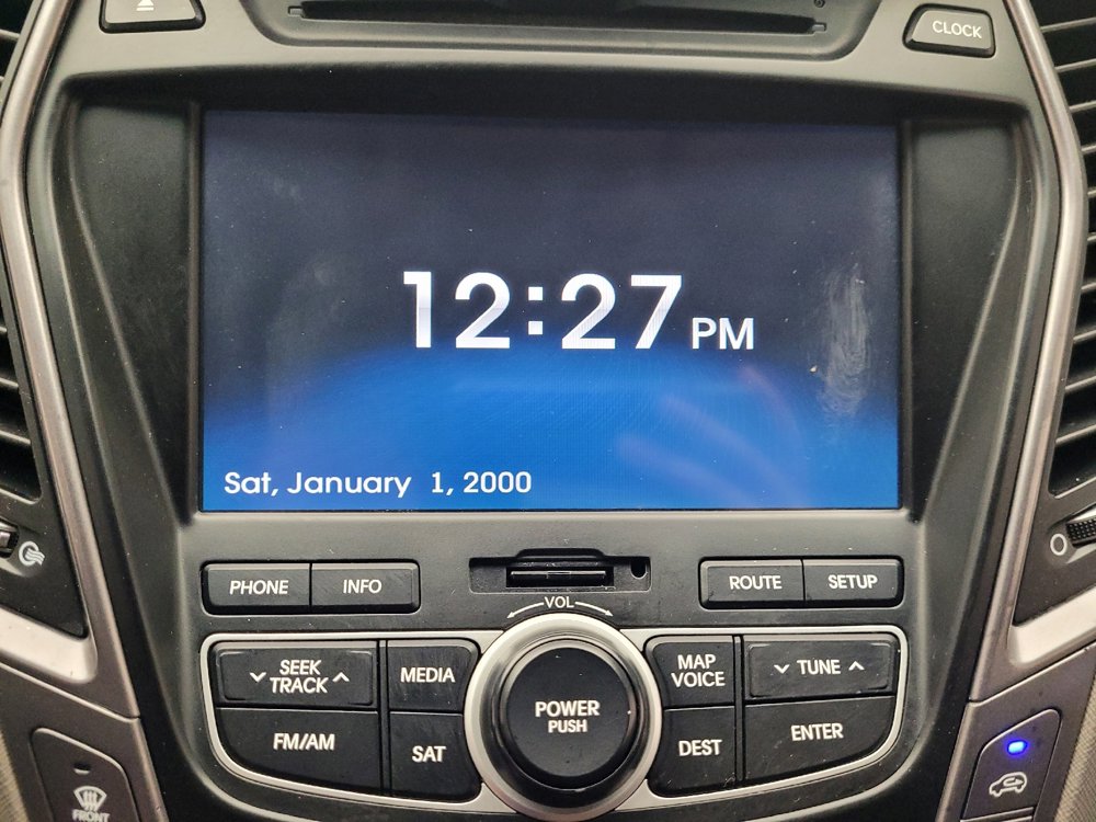 Used 2015 Hyundai Santa Fe Limited w/ Option Group 04 image 25