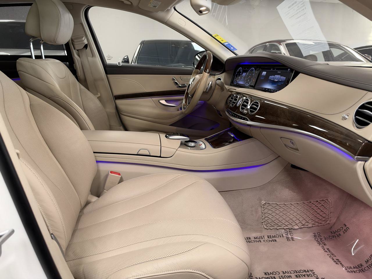Used 2017 Mercedes-Benz S 550 Sedan image 24