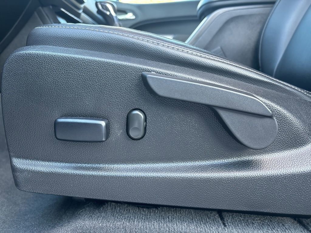 Used 2022 Chevrolet Colorado ZR2 image 15