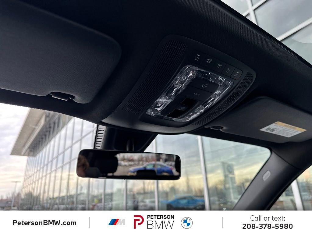 Used 2022 Mercedes-Benz GLB 250 4MATIC image 29