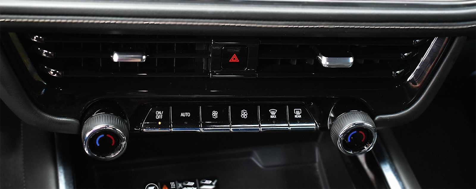New 2026 Chevrolet Tahoe High Country AWD/4WD image 26