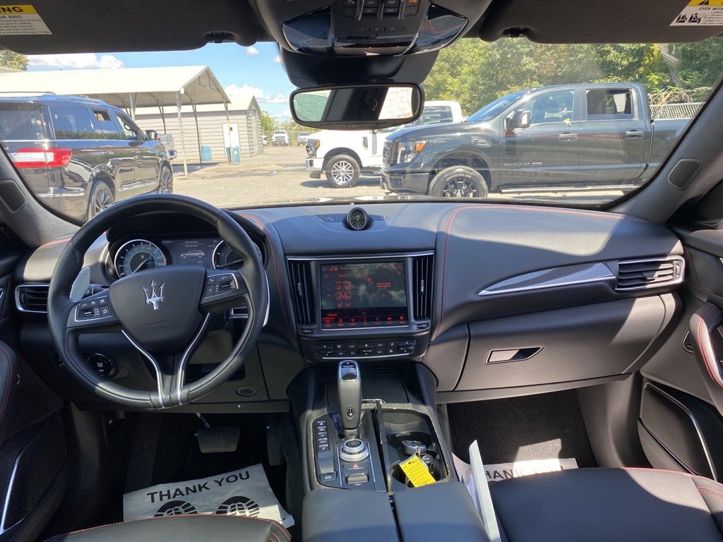 Used 2023 Maserati Levante GT image 22
