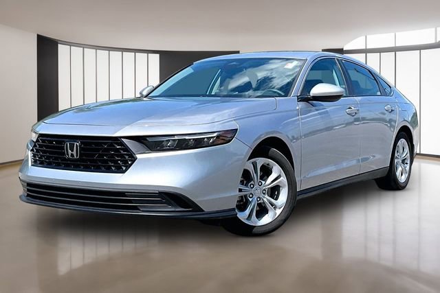Used 2023 Honda Accord LX image 1