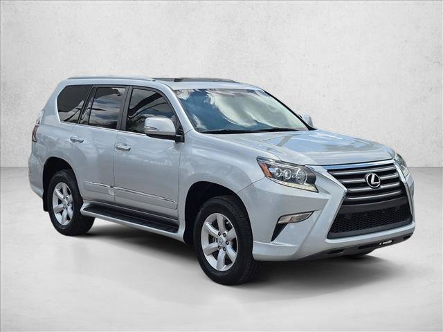 Used 2018 Lexus GX 460 w/ Navigation Package AWD/4WD image 3