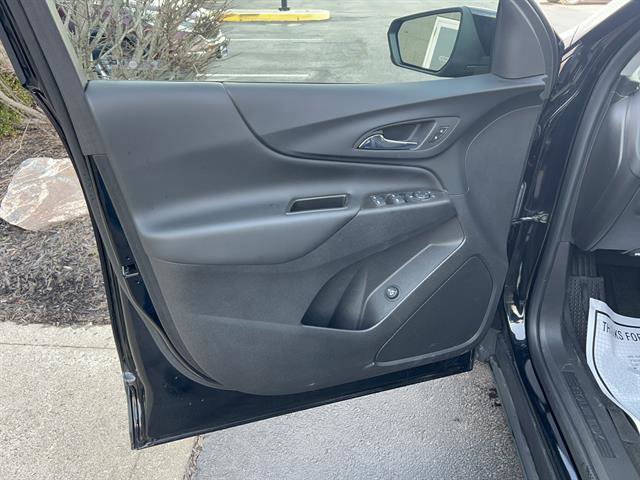 Used 2024 Chevrolet Equinox LT image 9