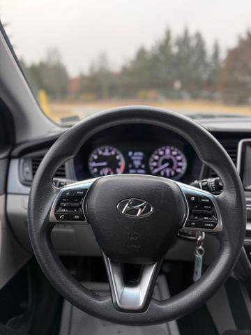 Used 2018 Hyundai Sonata SE image 19
