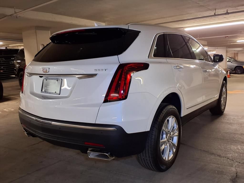 New 2026 Cadillac XT5 Luxury FWD image 8