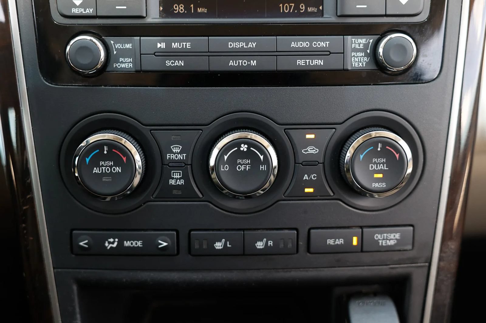 Used 2011 MAZDA CX-9 Grand Touring w/ Moonroof & Bose Audio Pkg FWD image 35