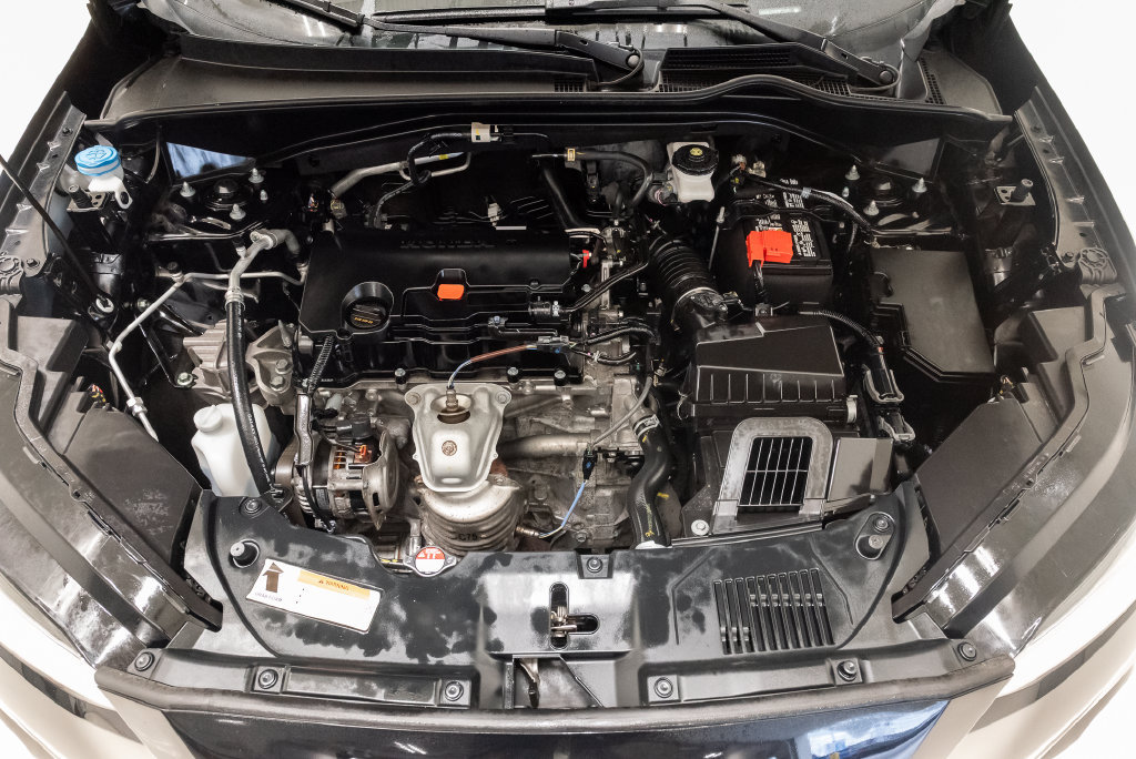 Used 2025 Honda HR-V LX image 6