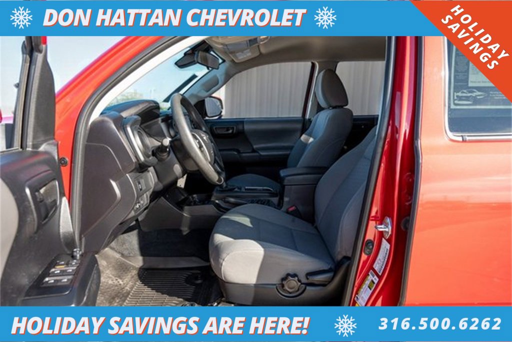 Used 2023 Toyota Tacoma TRD Off-Road image 5