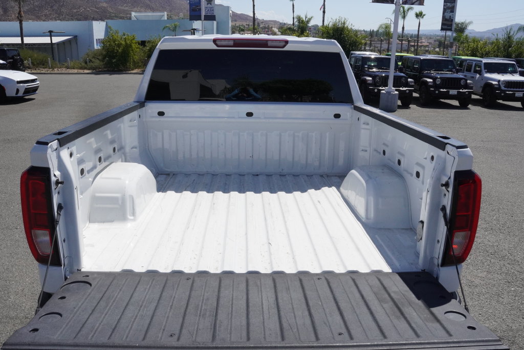 Used 2023 GMC Sierra 1500 Elevation w/ X31 Off-Road Package AWD/4WD image 42