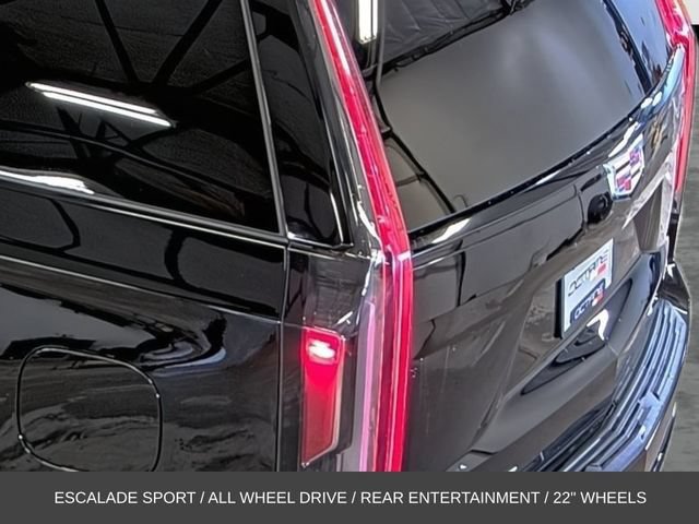 Used 2023 Cadillac Escalade Sport AWD/4WD image 11