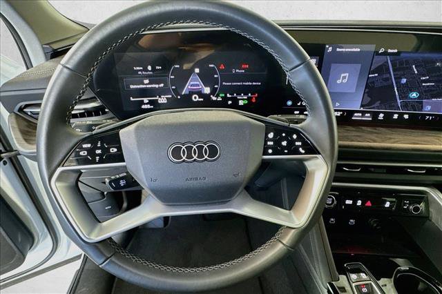 Used 2025 Audi Q5 Premium w/ Convenience Package AWD/4WD image 10