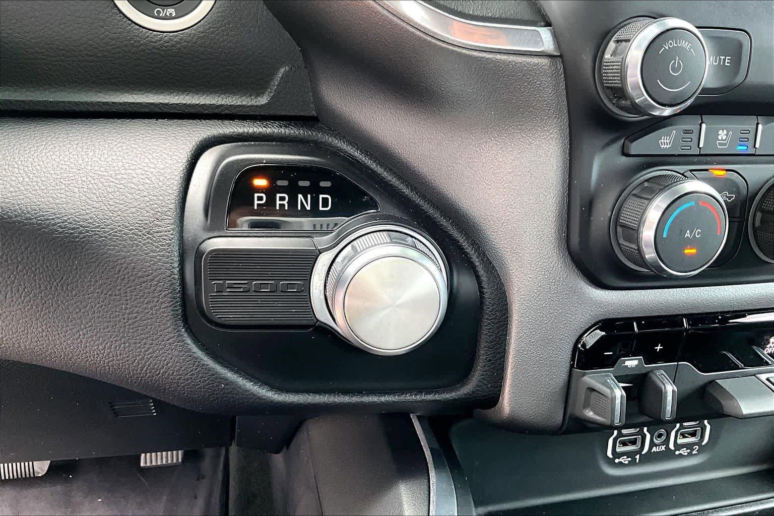 Used 2021 RAM 1500 Laramie w/ Sport Appearance Package image 17